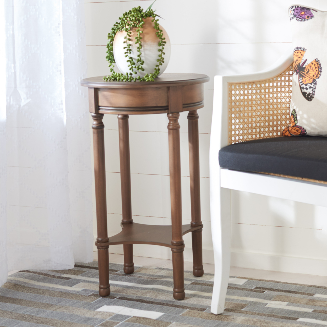 SAFAVIEH Tinsley Round Accent Table Brown