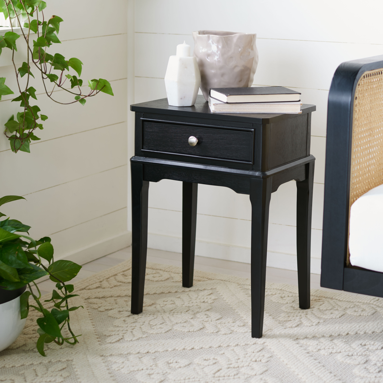 SAFAVIEH Opal 1-Drawer Accent Table Black