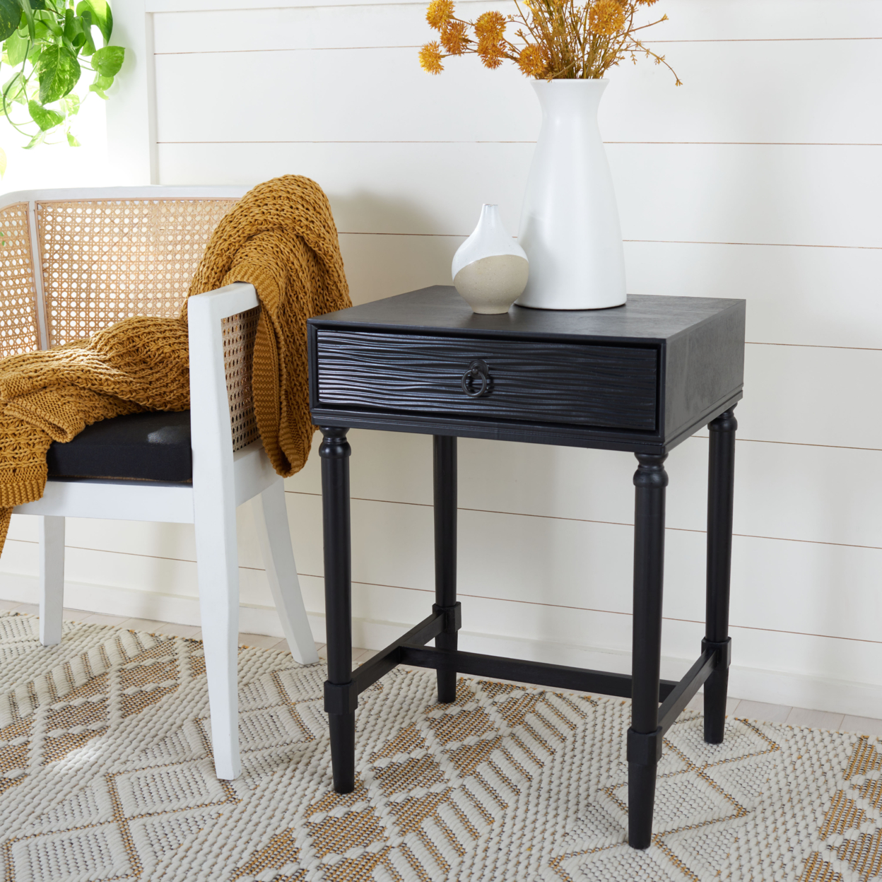 SAFAVIEH Mabel 1-Drawer Accent Table Black