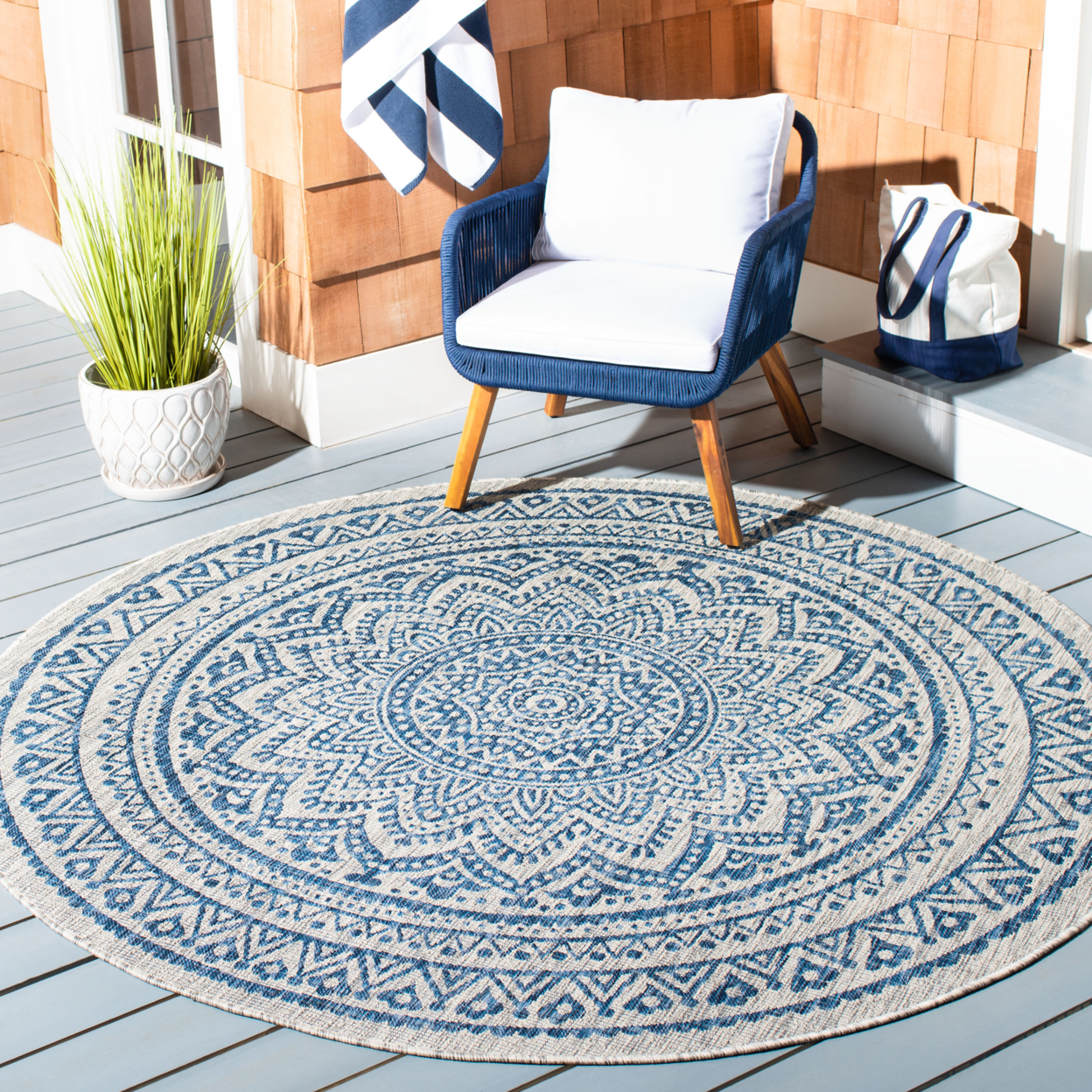 SAFAVIEH Outdoor CY8734-36812 Courtyard Light Grey / Blue Rug - 5' 3 Square