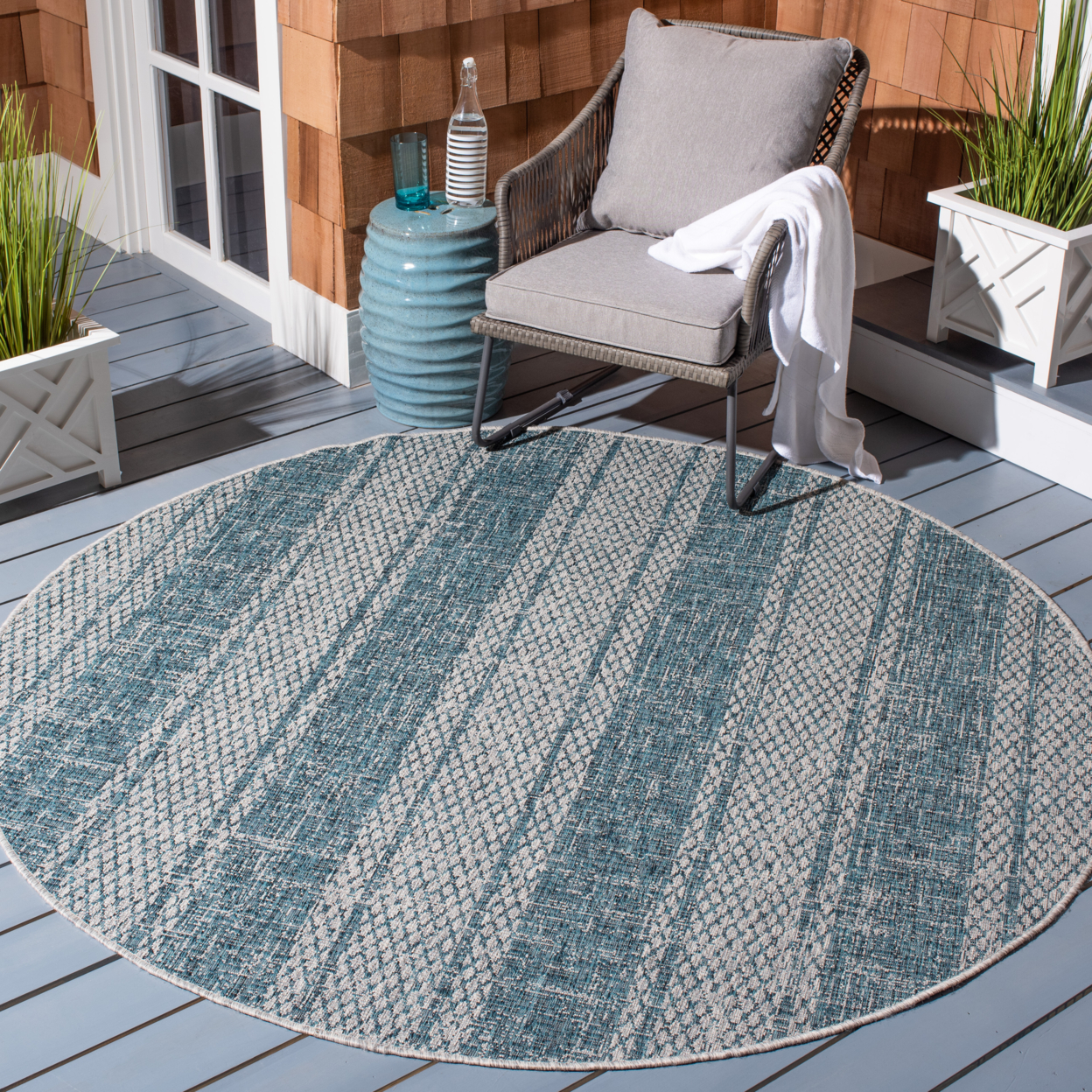 SAFAVIEH Outdoor CY8736-37212 Courtyard Light Grey / Teal Rug - 5' 3 Square