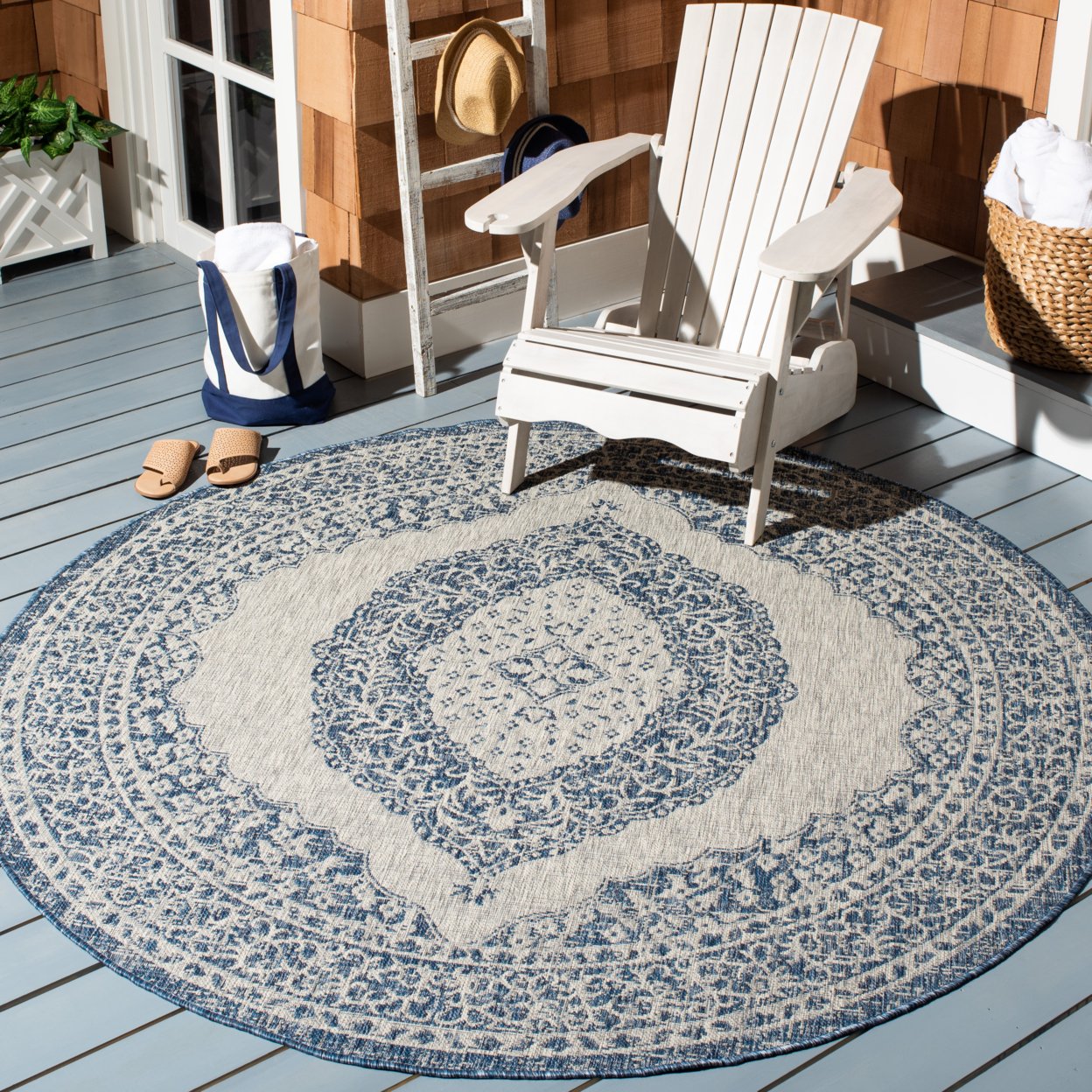 SAFAVIEH Outdoor CY8751-36812 Courtyard Light Grey / Blue Rug - 6' 7 Square
