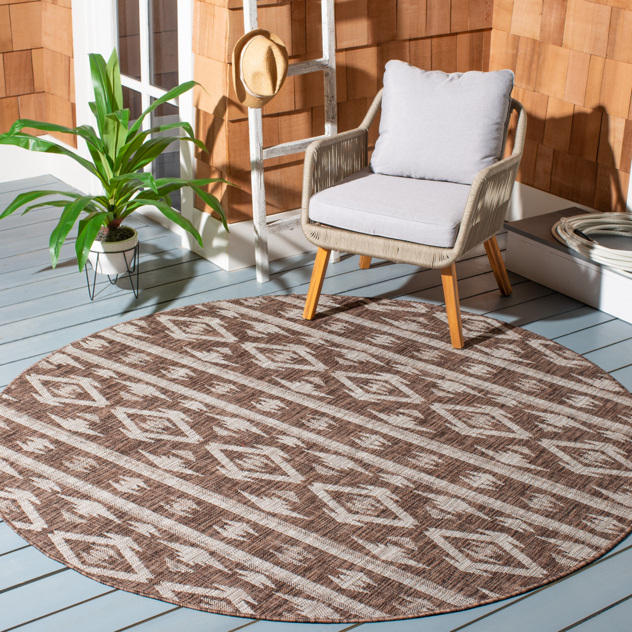 SAFAVIEH Outdoor CY8863-36321 Courtyard Brown / Ivory Rug - 6' 7 Square