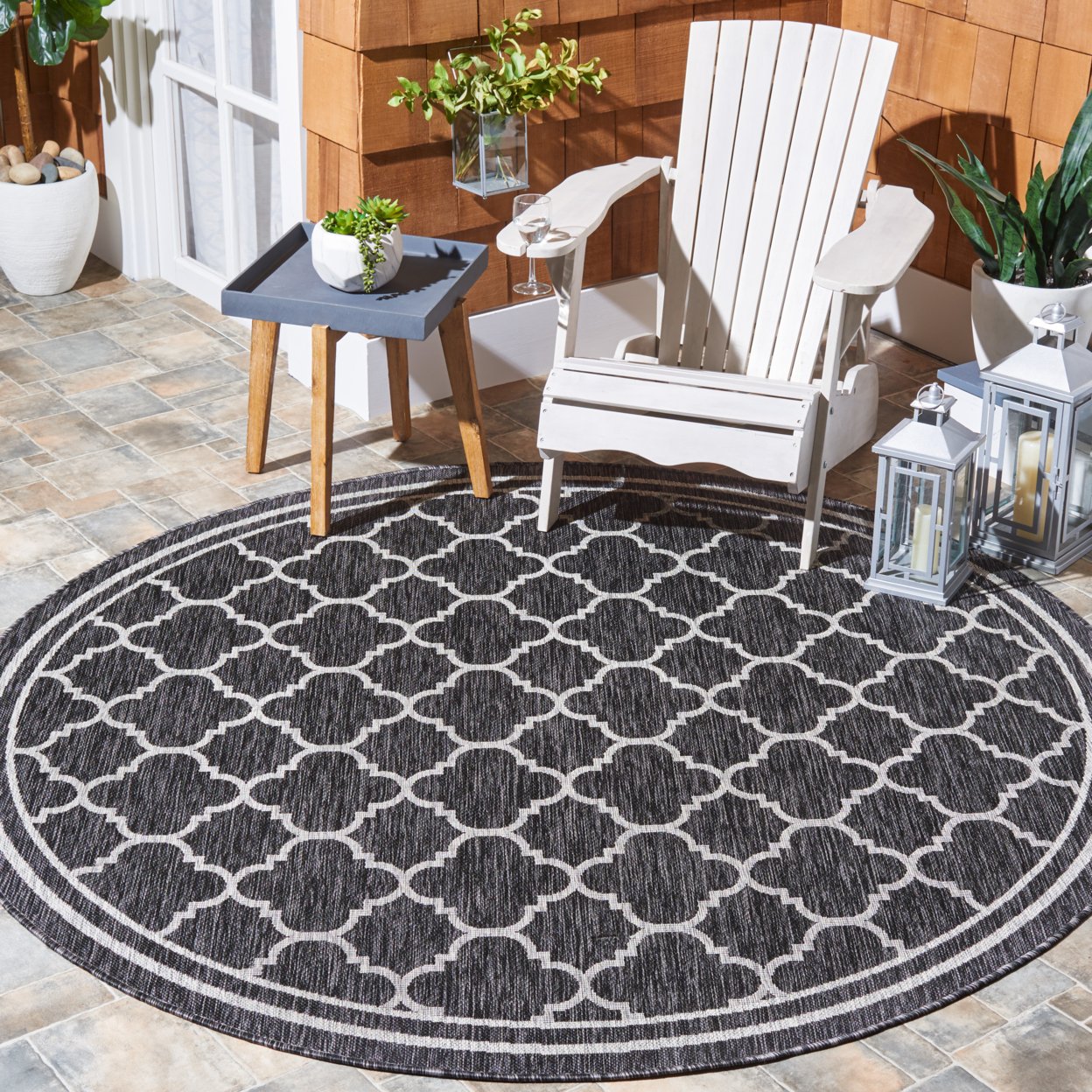 SAFAVIEH Outdoor CY8918-37621 Courtyard Black Charcoal Rug - 6' 7 Round