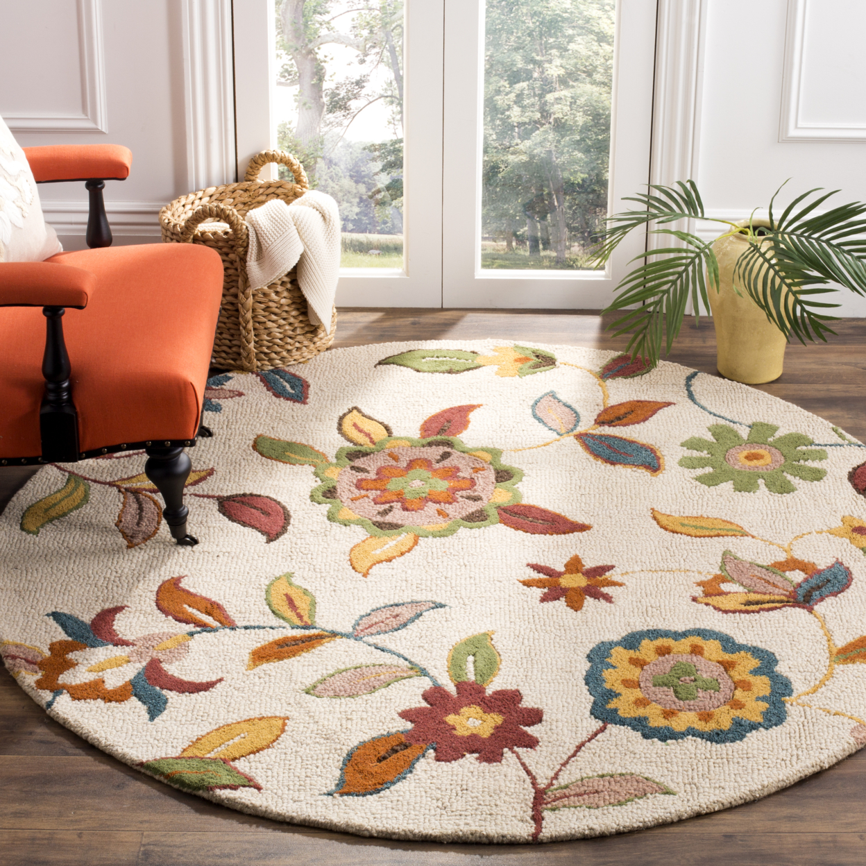 SAFAVIEH Blossom BLM677A Hand-hooked Beige / Multi Rug - 2' 6 X 4'