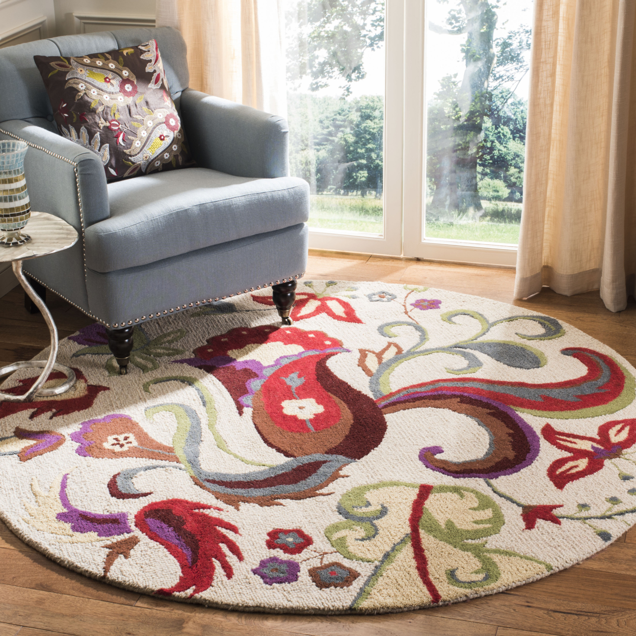 SAFAVIEH Blossom BLM680A Hand-hooked Beige / Multi Rug - 2' 6 X 4'