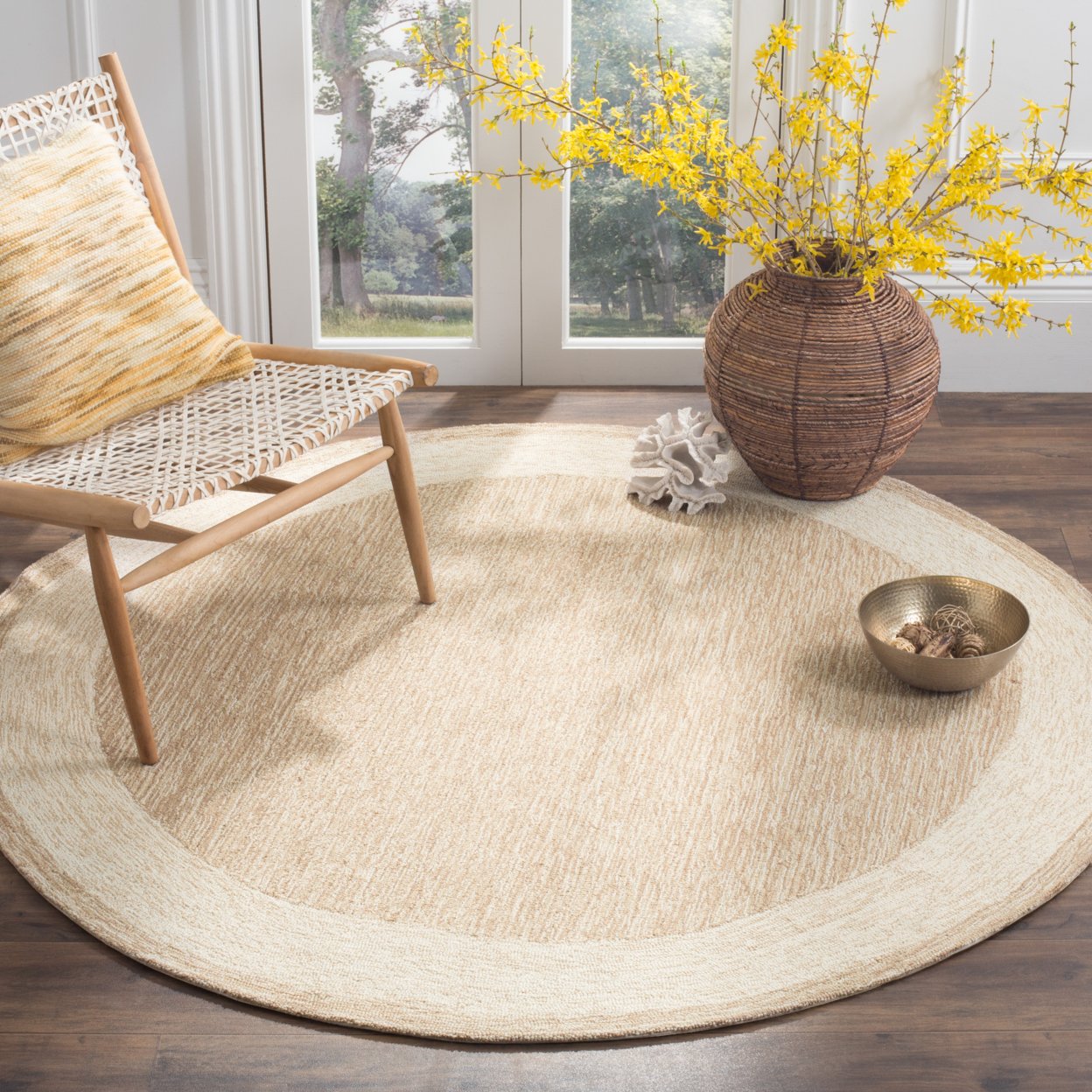 SAFAVIEH Easy Care EZC427A Hand-hooked Natural Rug - 6' Round
