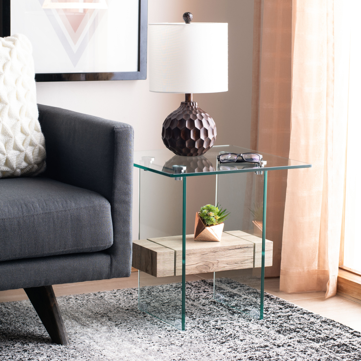 SAFAVIEH Kayley Accent Table Natural / Glass