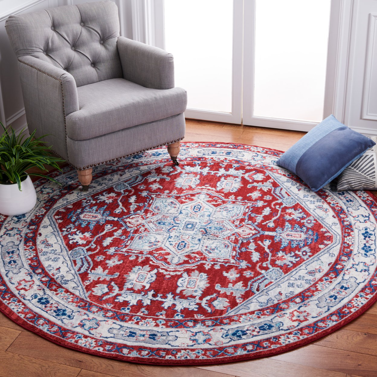 SAFAVIEH Brentwood Collection BNT852Q Red / Ivory Rug - 6' 7 Round
