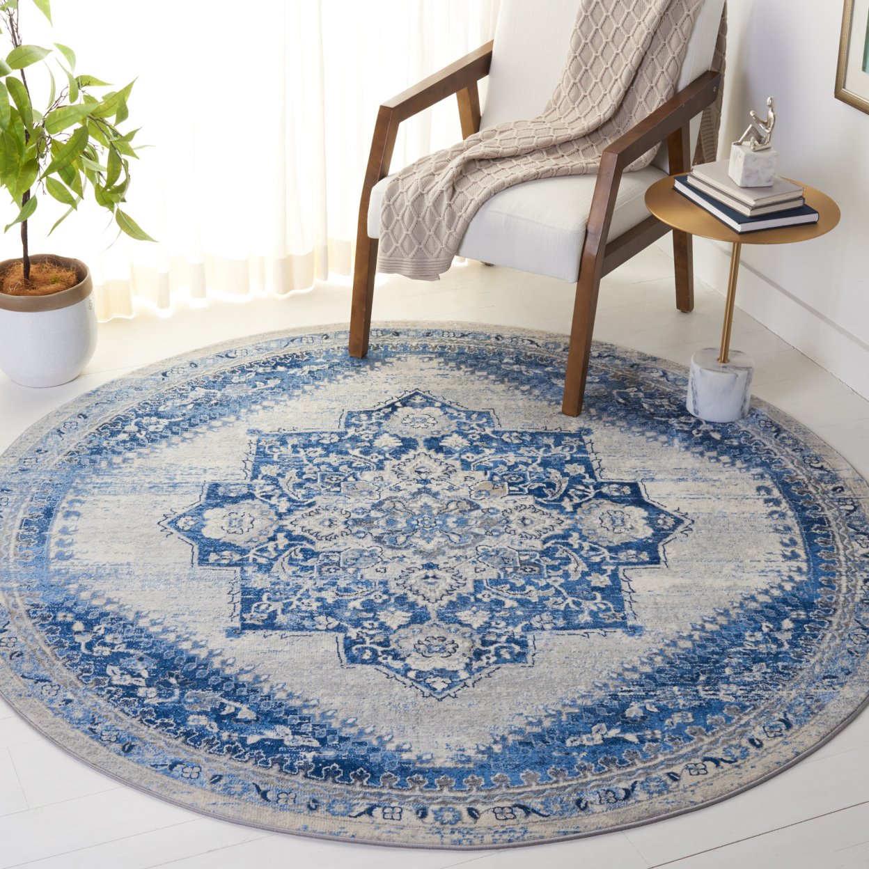 SAFAVIEH Brentwood Collection BNT885M Blue / Ivory Rug - 2' X 9'