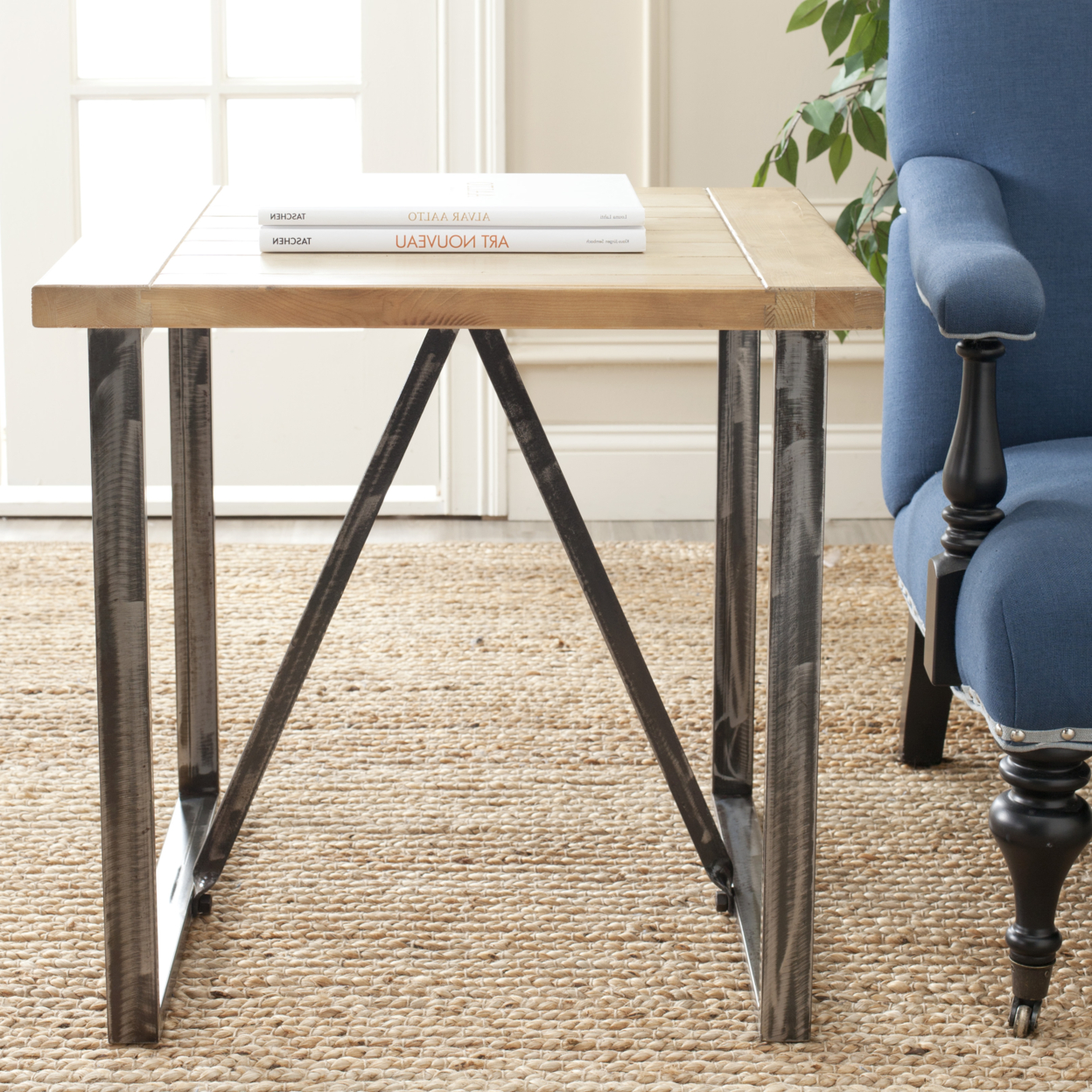 SAFAVIEH Chase Wood Top End Table Natural