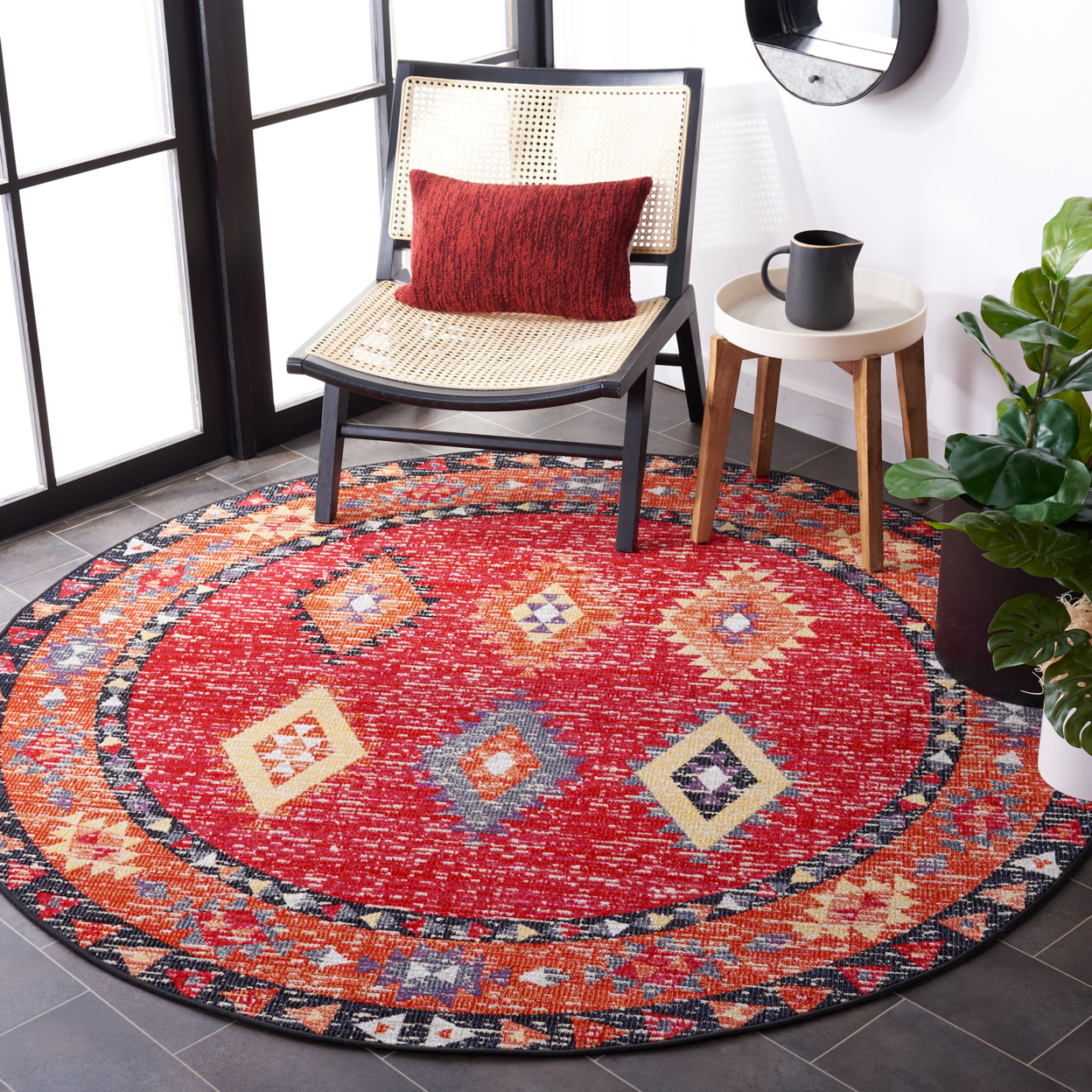 SAFAVIEH Outdoor MTG201Q Montage Collection Red / Black Rug - 6' 7 Square