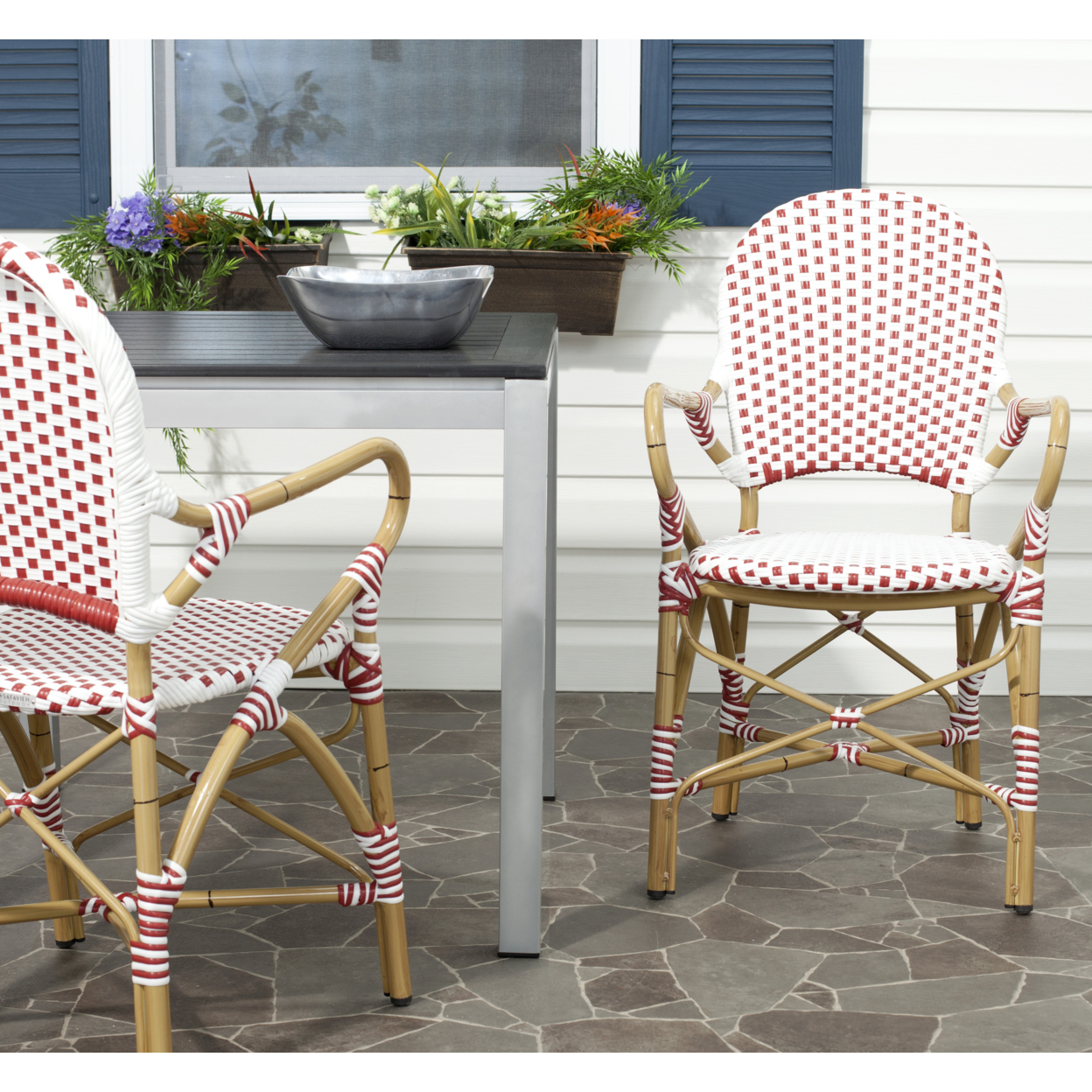 SAFAVIEH Hooper Indoor Outdoor Stacking Arm Chair Red / White