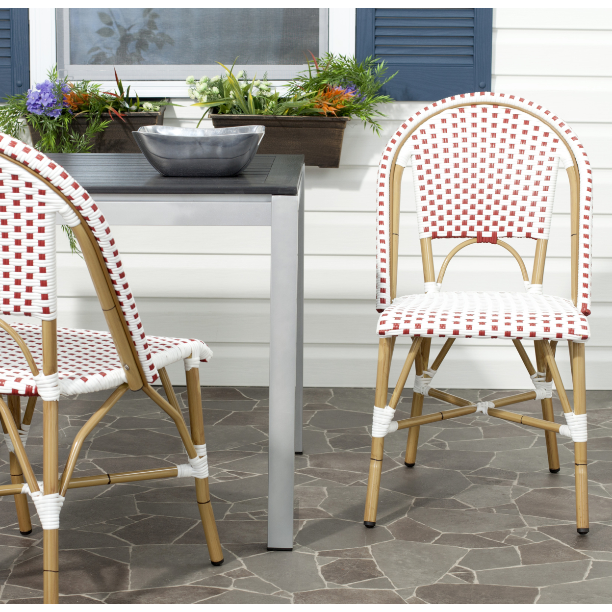 SAFAVIEH Outdoor Collection Salcha Bistro Side Chair Red/White/Light Brown