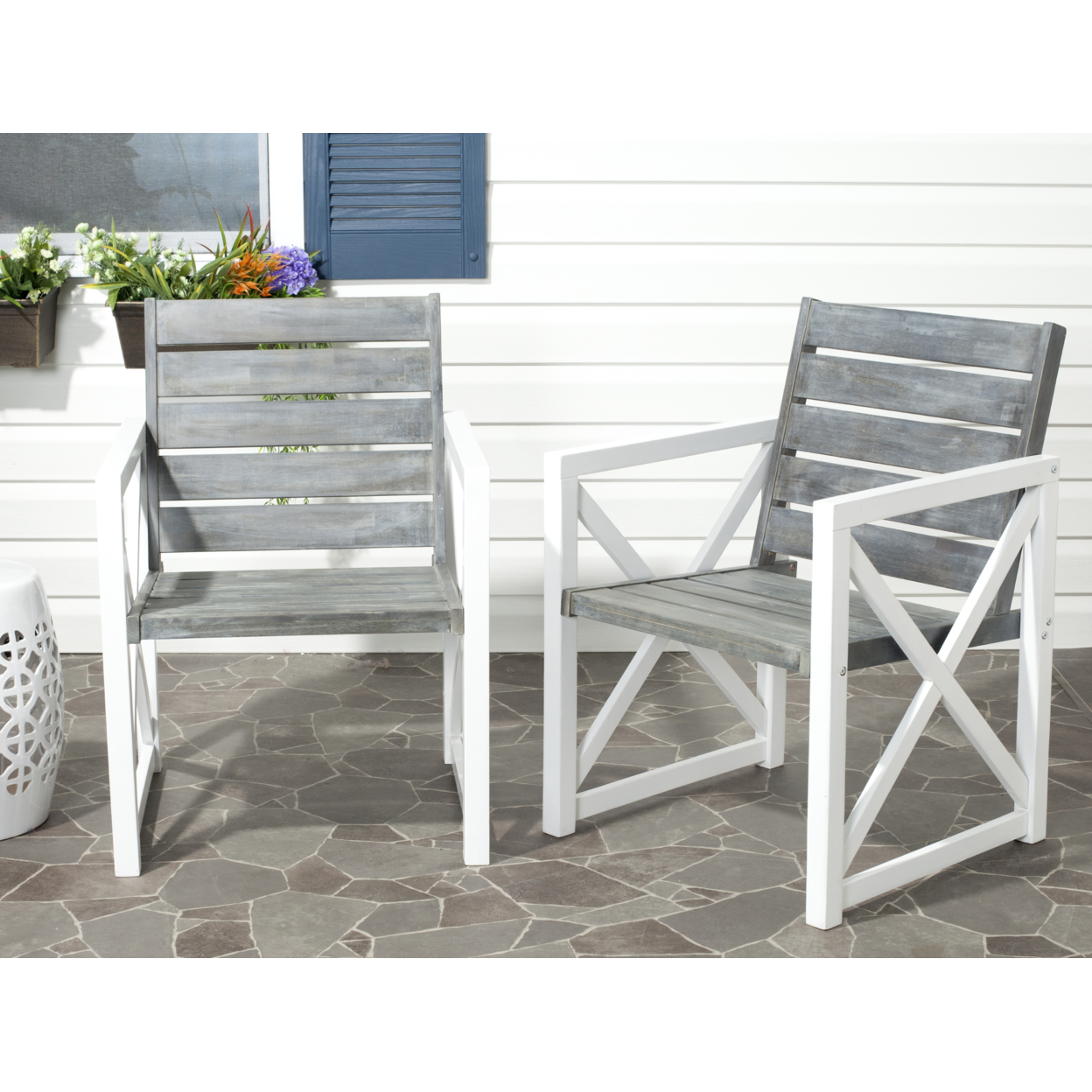 SAFAVIEH Outdoor Collection Irina Arm Chair White/Ash Grey