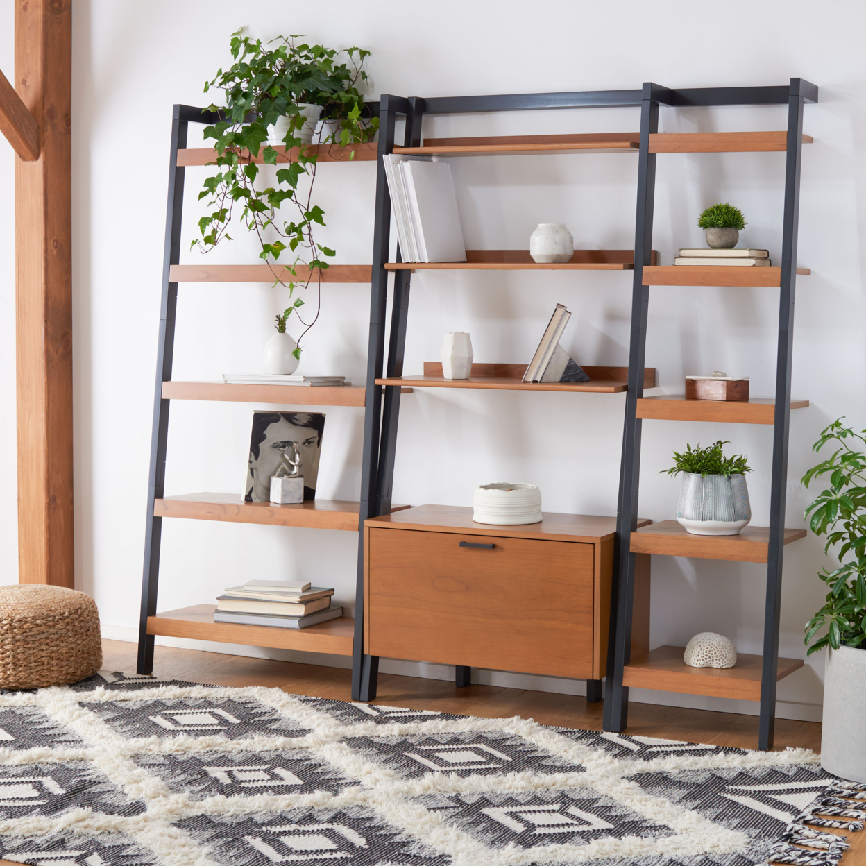 SAFAVIEH Yassi 5-Tier Leaning Etagere Natural/ Charcoal