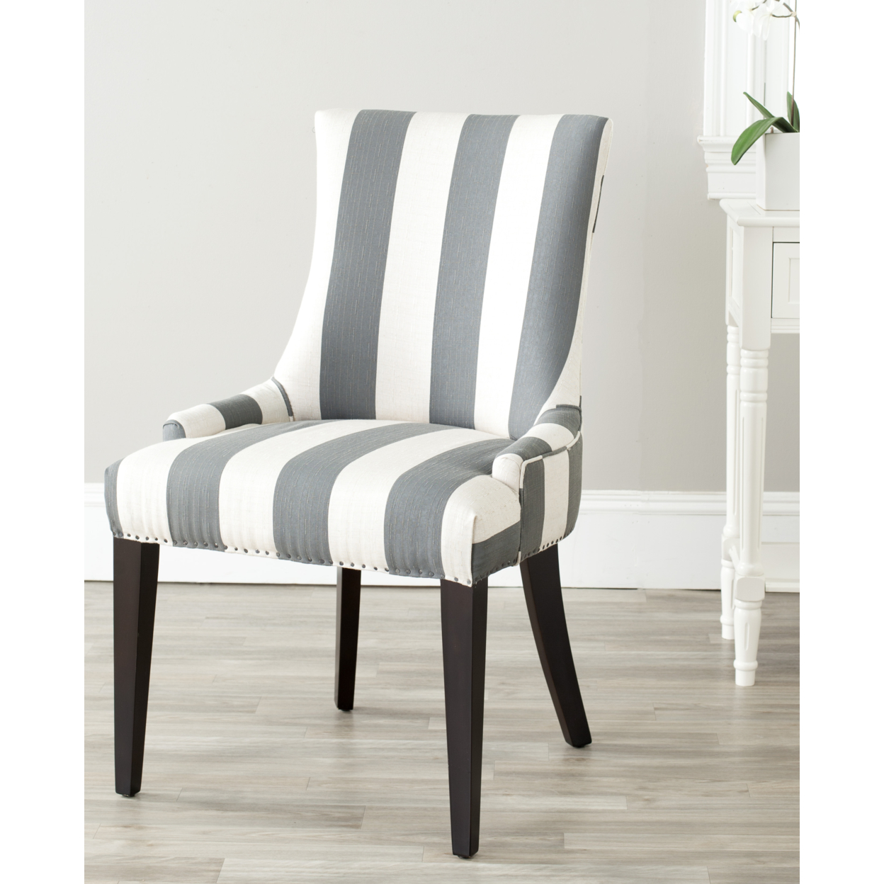 SAFAVIEH Becca 19''H Stripe Linen Dining Chair Flat Nail Head Grey / White