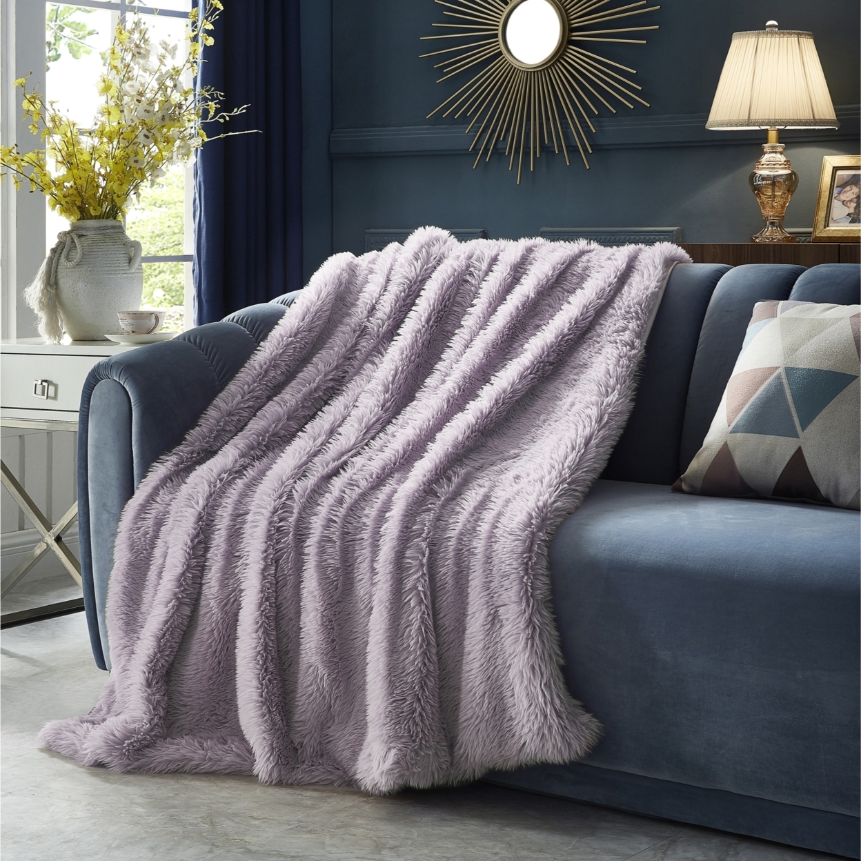 Towny Throw-Reverse Micromink-Cozy-Extra Soft - Lavender
