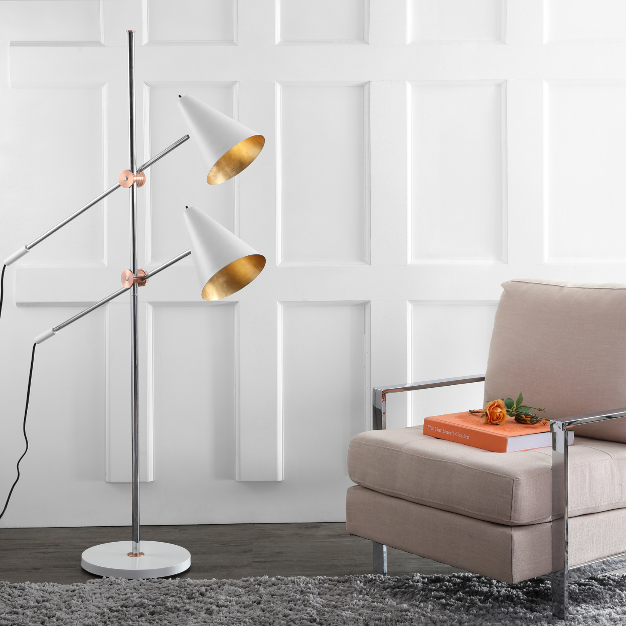 SAFAVIEH Reed Floor Lamp | Chrome / White |