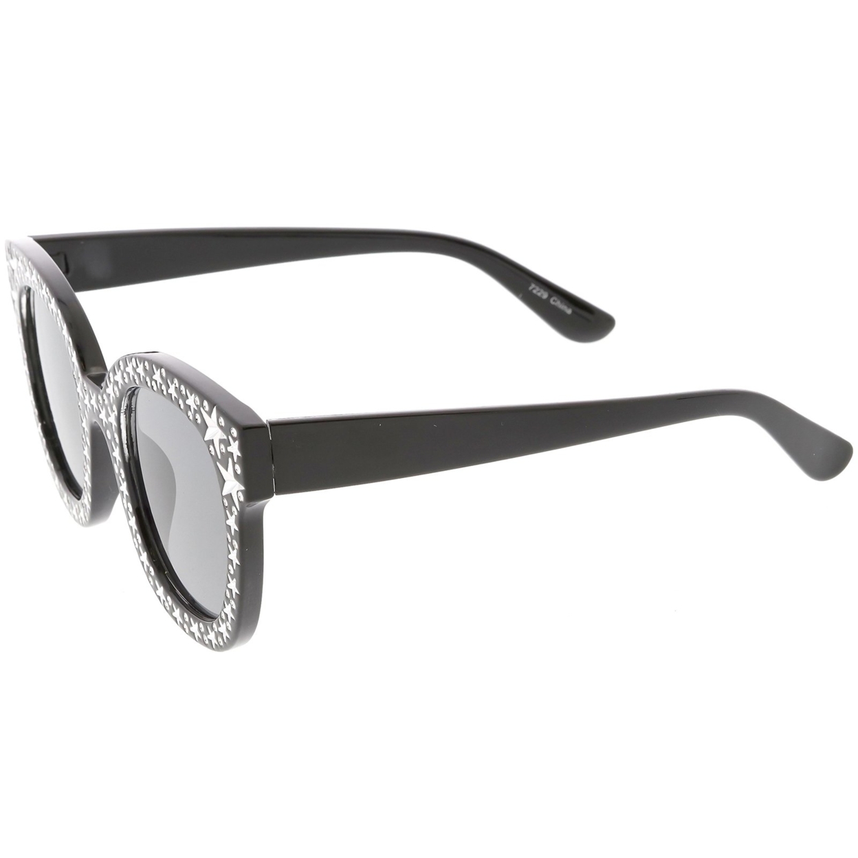 Oversize Star Accent Details Cat Eye Sunglasses Wide Arms Square Lens 48mm - Black / Smoke