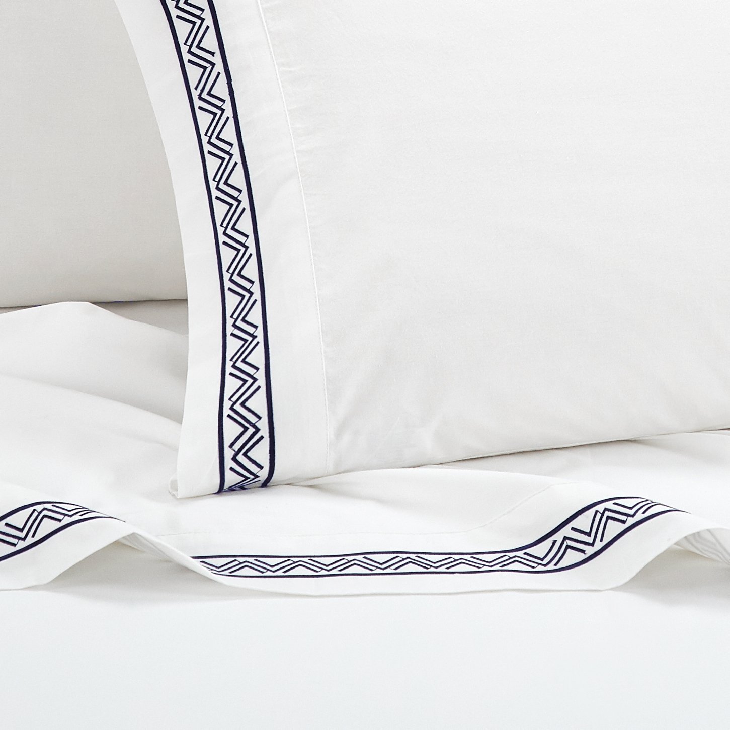 4 Piece Orden Organic Cotton Sheet Set Solid White With Dual Stripe Embroidery - Blue, Queen