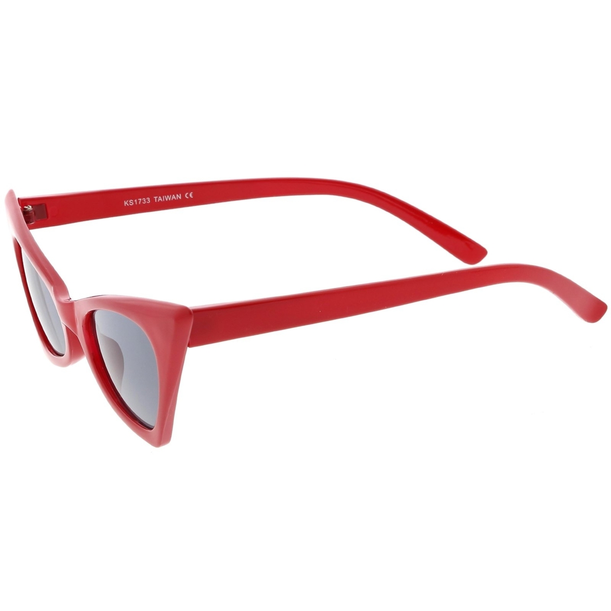 Retro Small High Pointed Sunglasses Neutral Colored Oval Lens 46mm - Red / Smoke