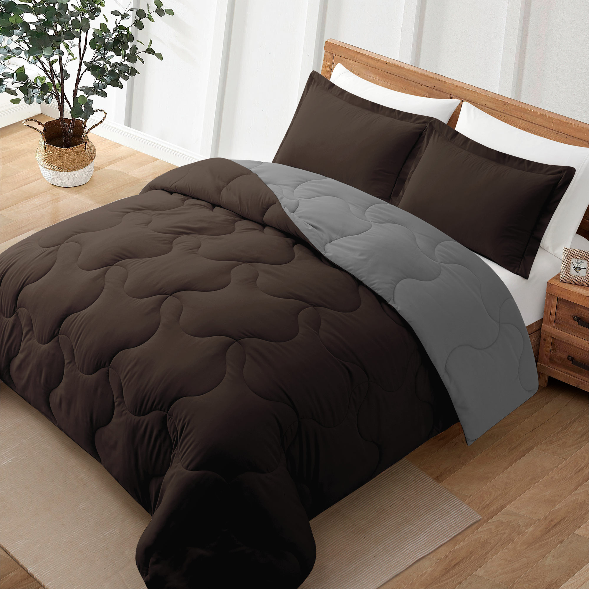3 or 2 Pieces Lightweight Reversible Comforter Set with Pillow Shams - Coffee/Dark Grey, Twin