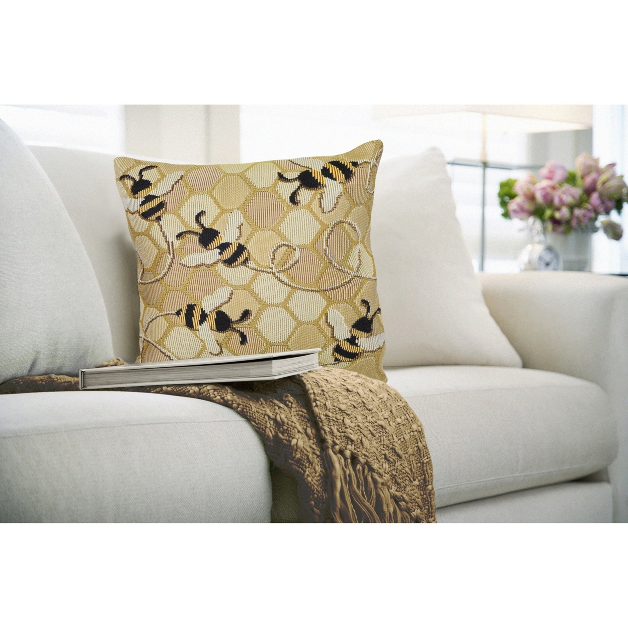 Liora Manne Marina Bee Free Indoor Outdoor Decorative Pillow Honey