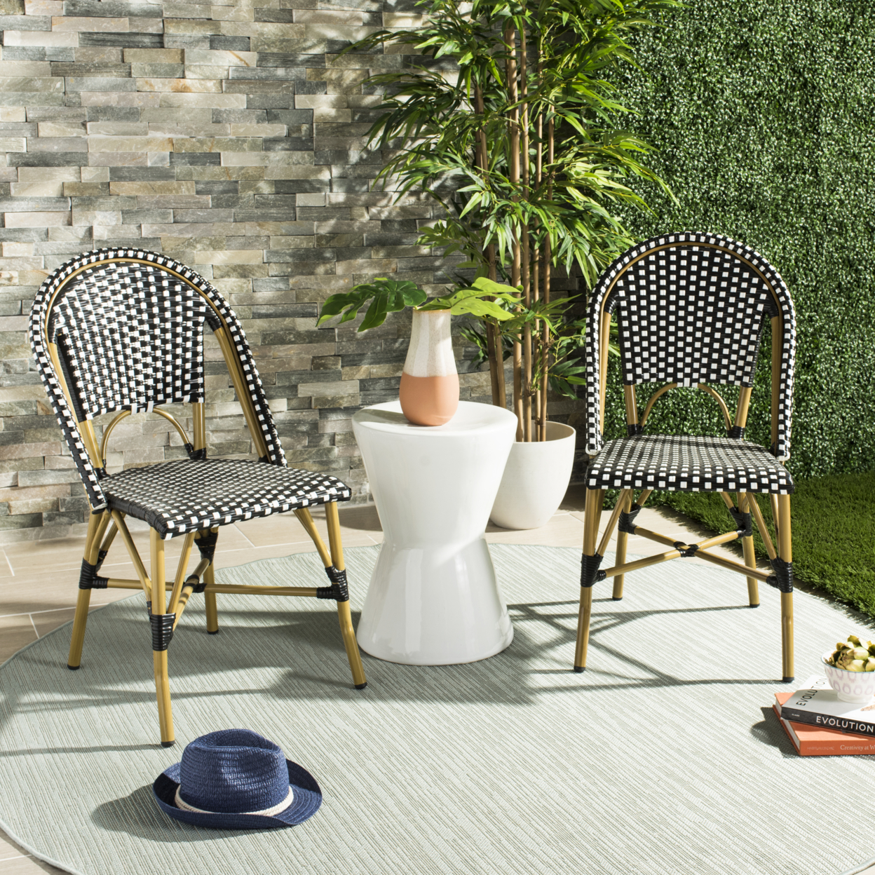 SAFAVIEH Outdoor Collection Salcha Bistro Side Chair Black/White/Light Brown FOX5210H-SET2