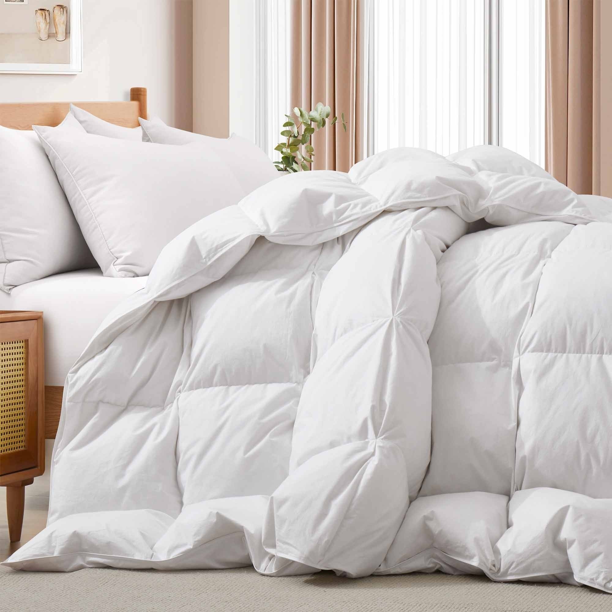 All Seasons Pinch Pleat Goose Feather And Down Comforter-Breathable Cotton Fabric Baffled Box Duvet Insert - White, Twin