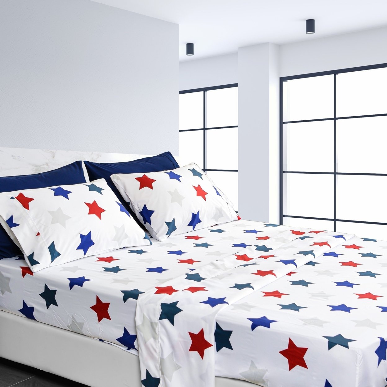 American Home Collection Ultra Soft 4-6 Piece Star Printed Bed Sheet Set - Full