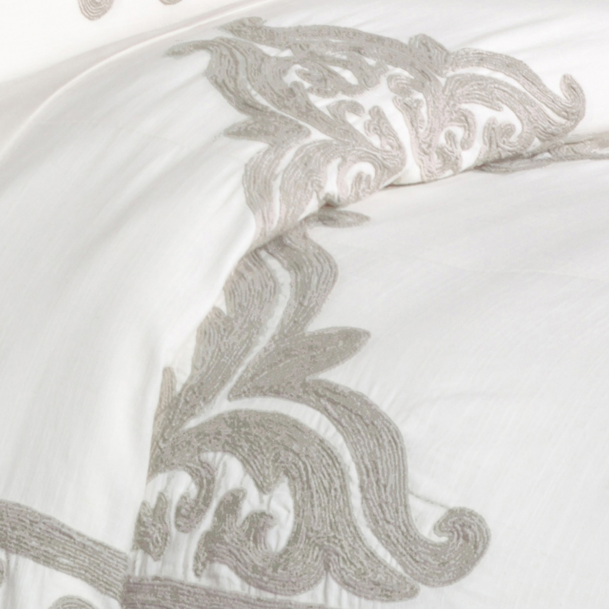 Lenz King Size Cotton Duvet Cover With Hand Stitched Damask Embroidery, Ivory- Saltoro Sherpi
