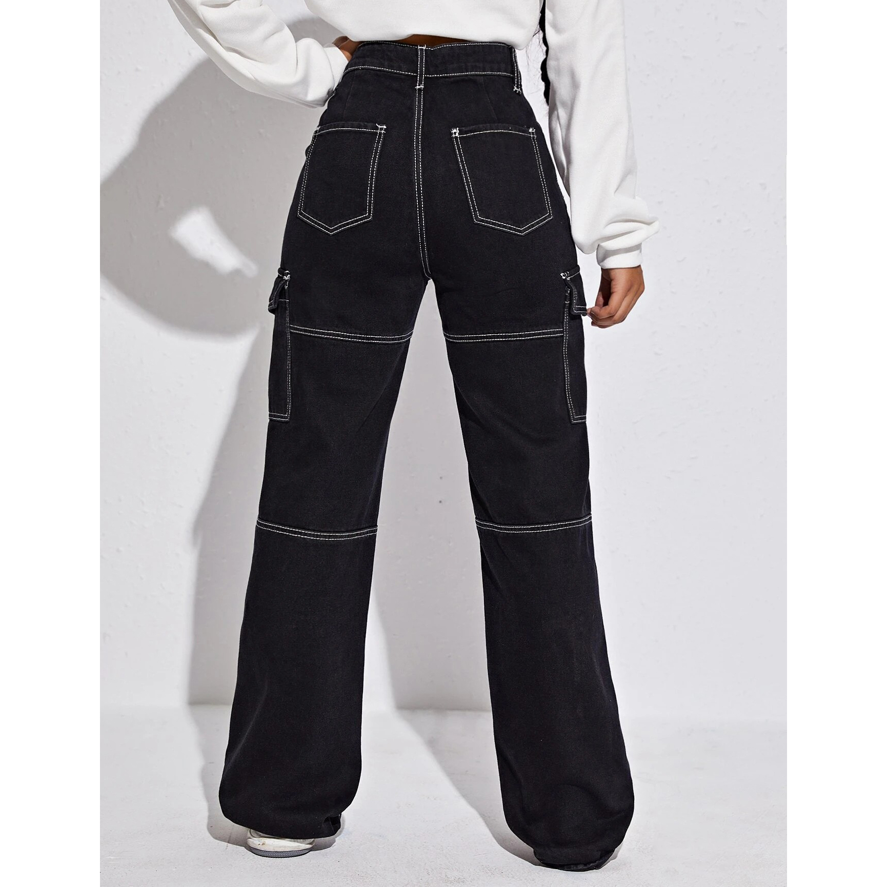 High Waist Flap Pocket Whip Stitch Jeans - Black, L