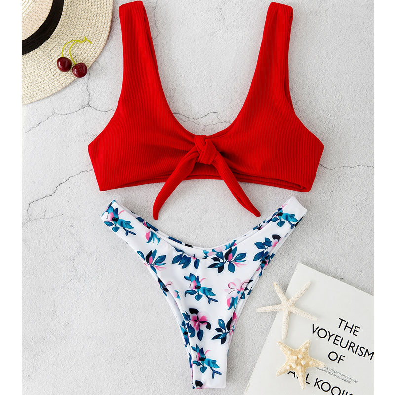 Floral Beach Split Bikini Swimsuit - Red, M