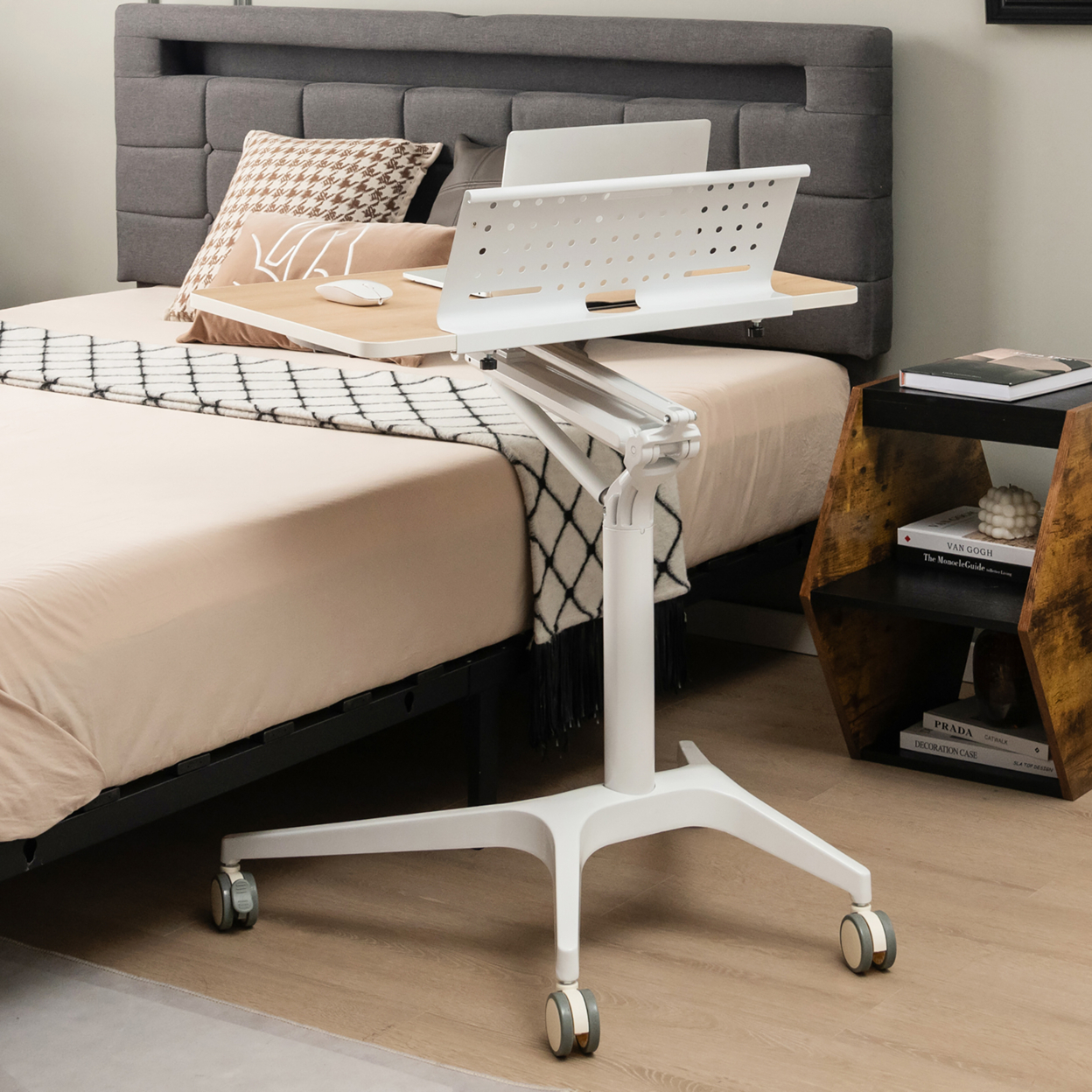 Pneumatic Standing Desk Rolling Adjustable Laptop Cart Podium Detachable Holder