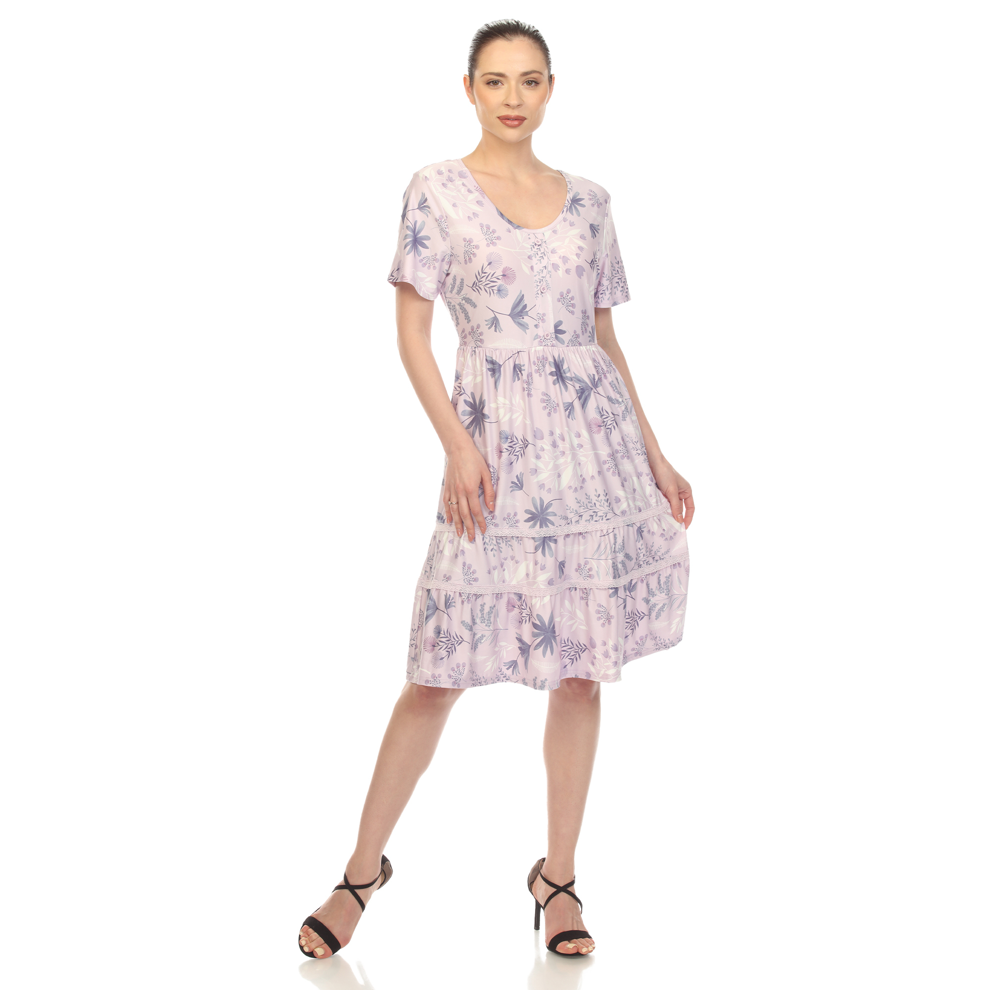 White Mark Women's Floral Short Sleeve Knee Length Tiered Dress - Lavender, Medium