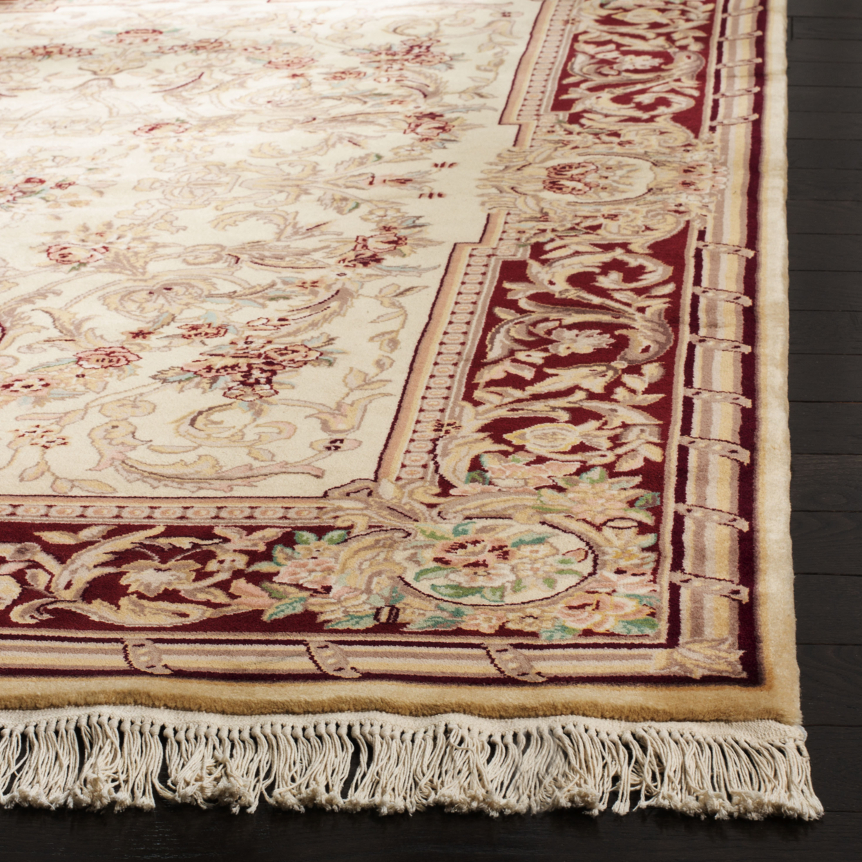 Safavieh V5A Versailles Ivory / Red - Beige, 4' X 6' Rectangle