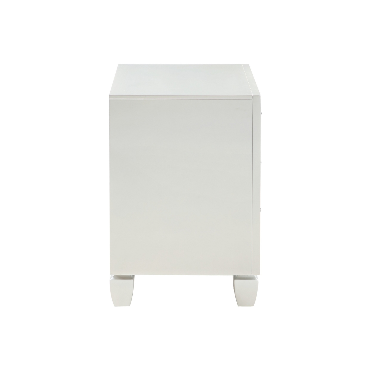 Lexi 28 Inch Modern Nightstand With 3 Drawers, Shimmer Accents, Off White- Saltoro Sherpi