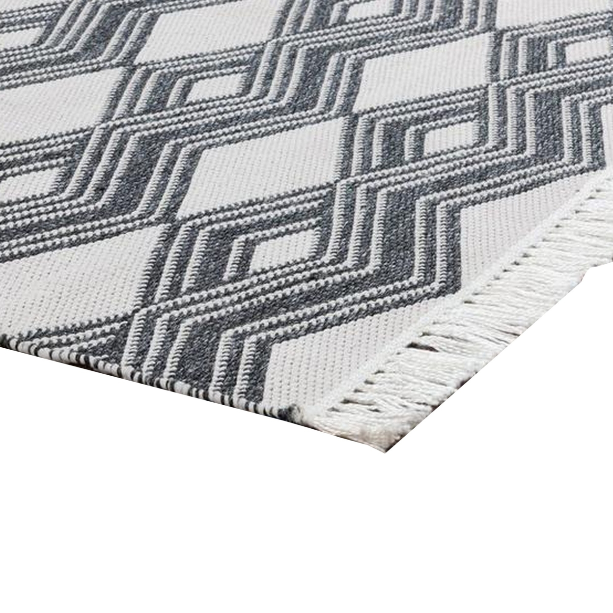 Maya 5 X 8 Indoor Outdoor Charcoal Gray Area Rug, Handwoven Diamond Pattern- Saltoro Sherpi