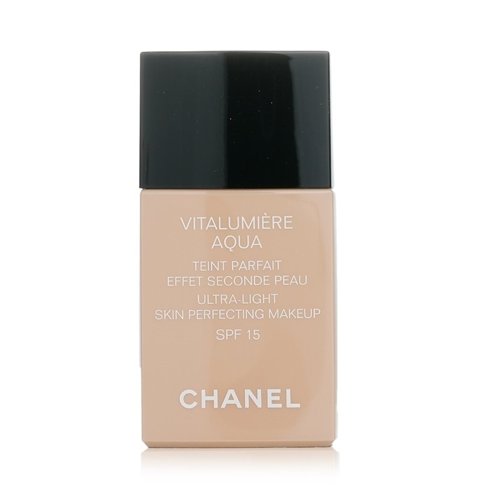 Chanel Vitalumiere Aqua Ultra Light Skin Perfecting Make Up SFP 15 - # 40 Beige 30ml/1oz
