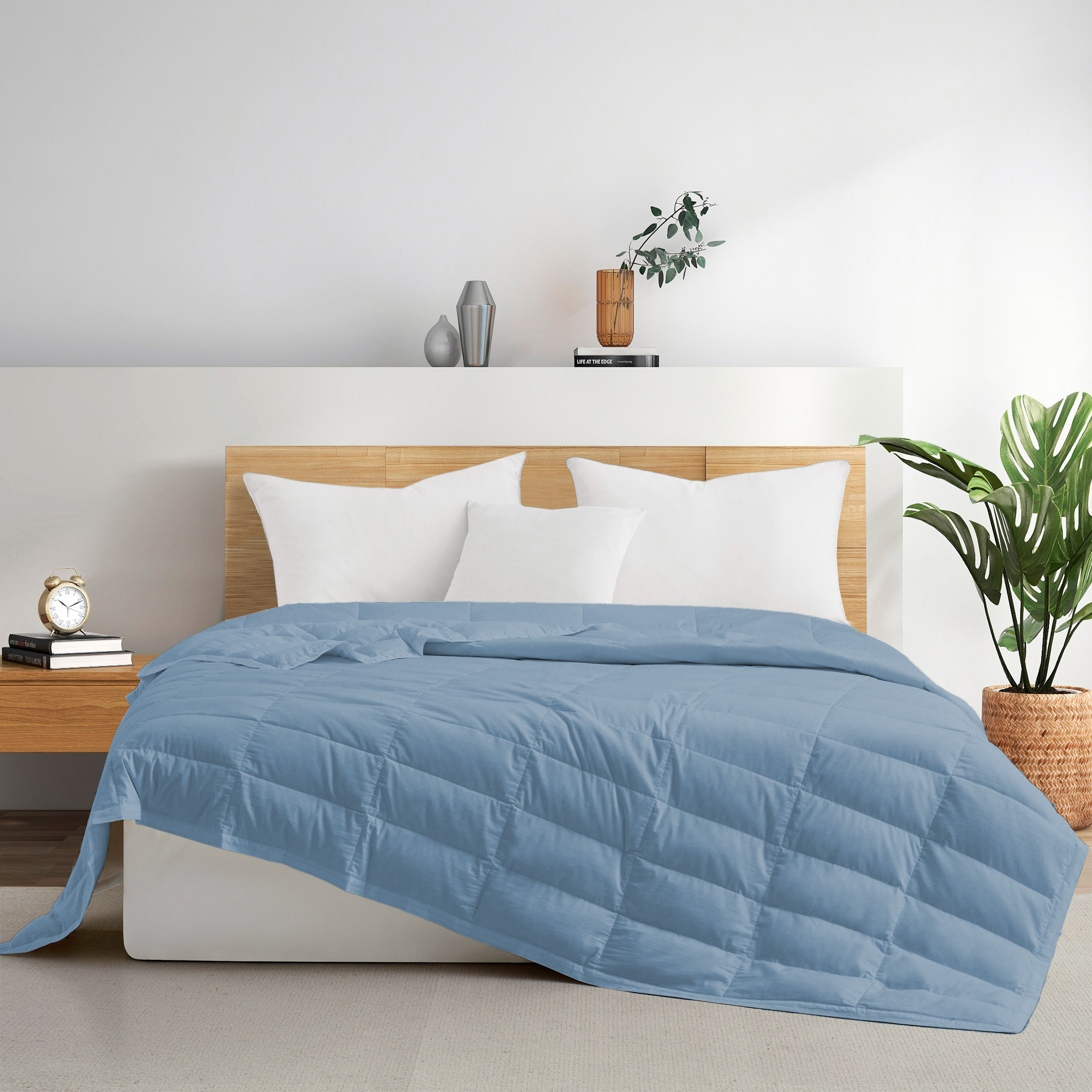 TENCELâ¢ Lyocell Lightweight Cooling Down Blanket-Luxurious Comfort Summer Blanket - Starlight Blue, King