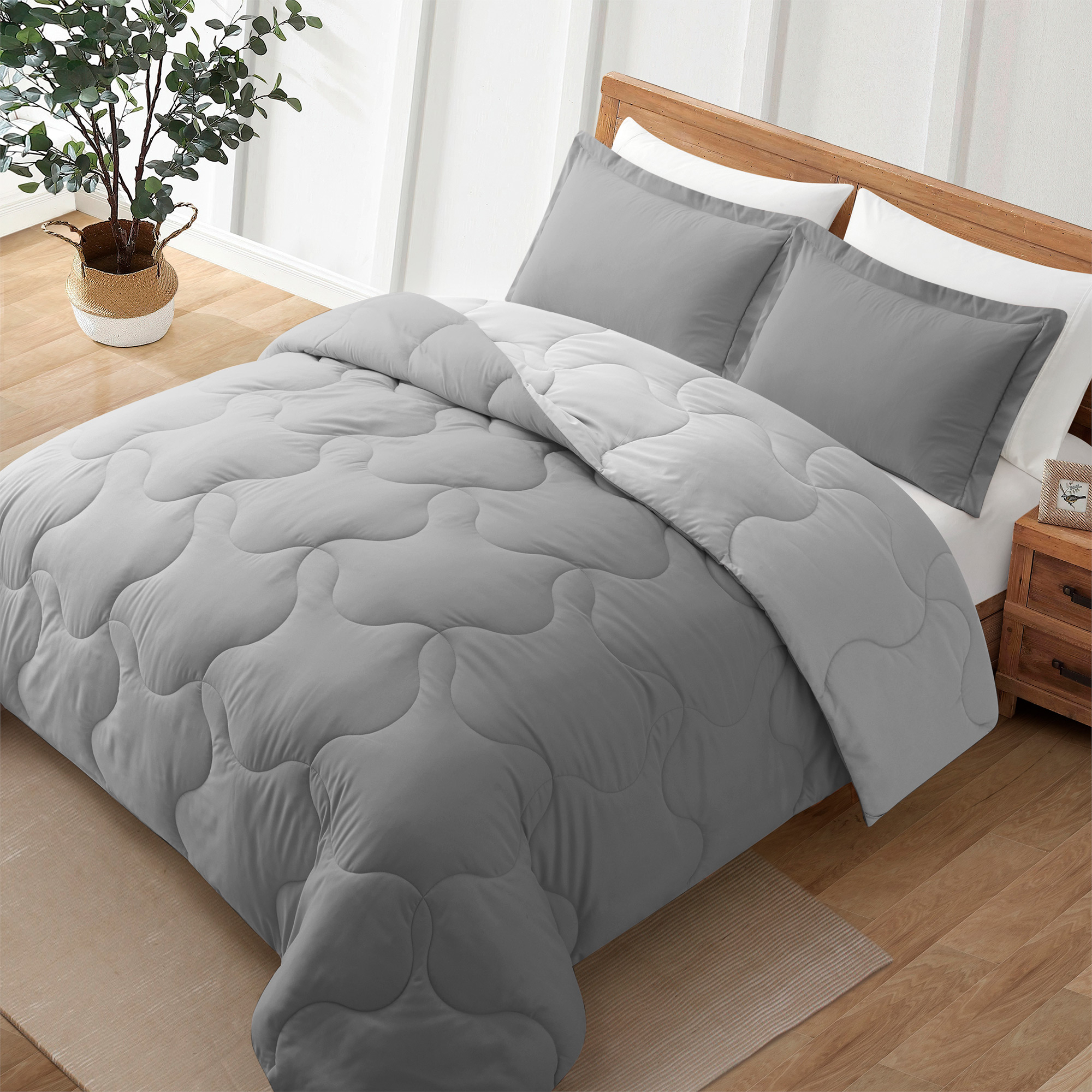 Lightweight Reversible Microfiber Down Alternative Comforter Set, Dark Gray&Light Gray, King