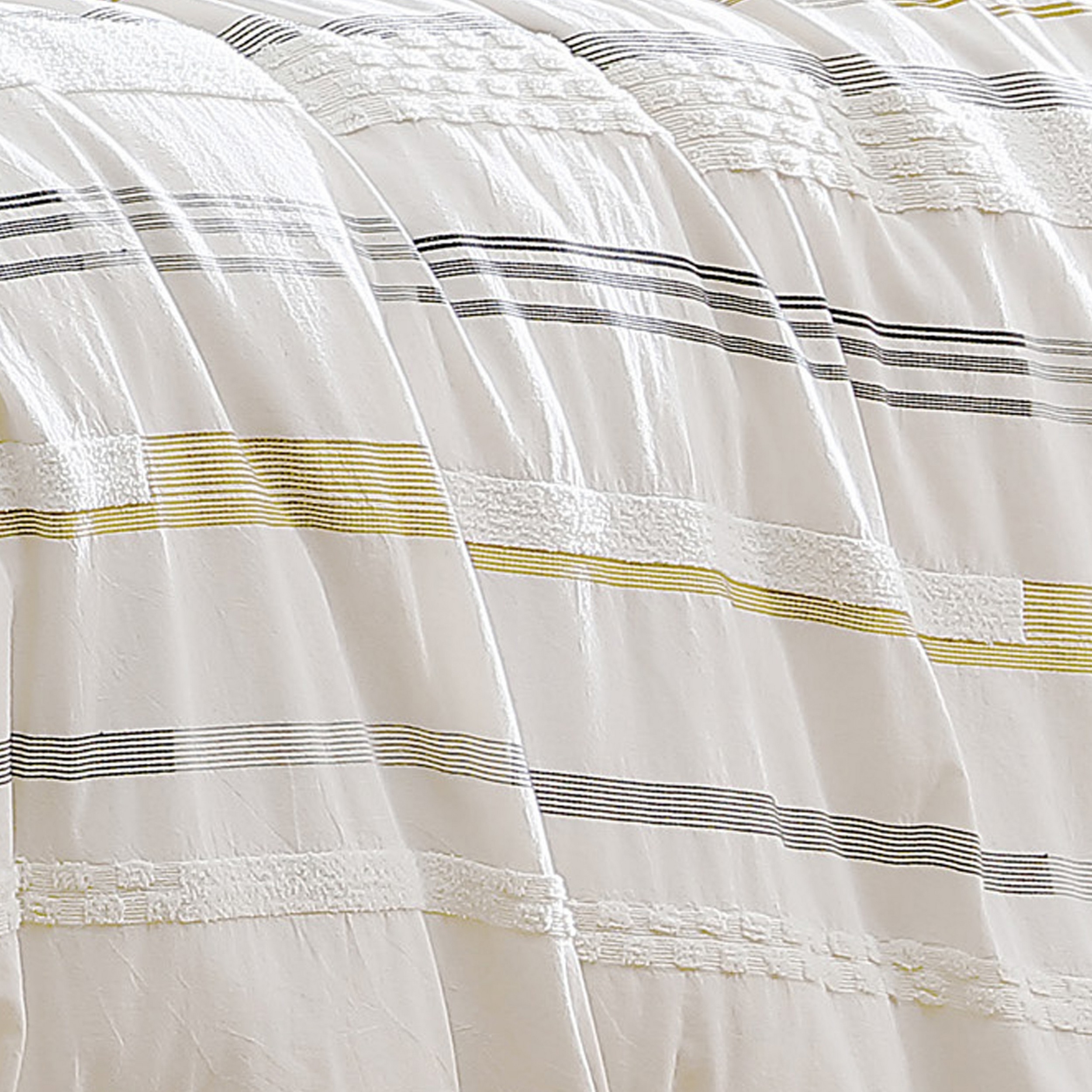 Mary 6 Piece King Duvet Comforter Set, 2 Pillows, Textured Ivory Boucle - Saltoro Sherpi