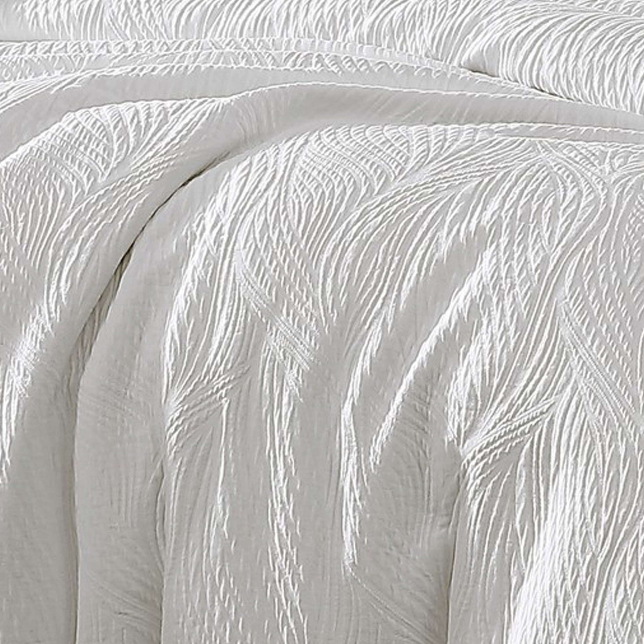 Levi 4 Piece Queen Duvet Comforter Set, White Wavy Matelasse Woven Cotton - Saltoro Sherpi