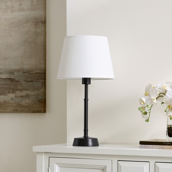 SAFAVIEH Table Lamp Collection Nysa 20.75 Inch Table Lamp Black