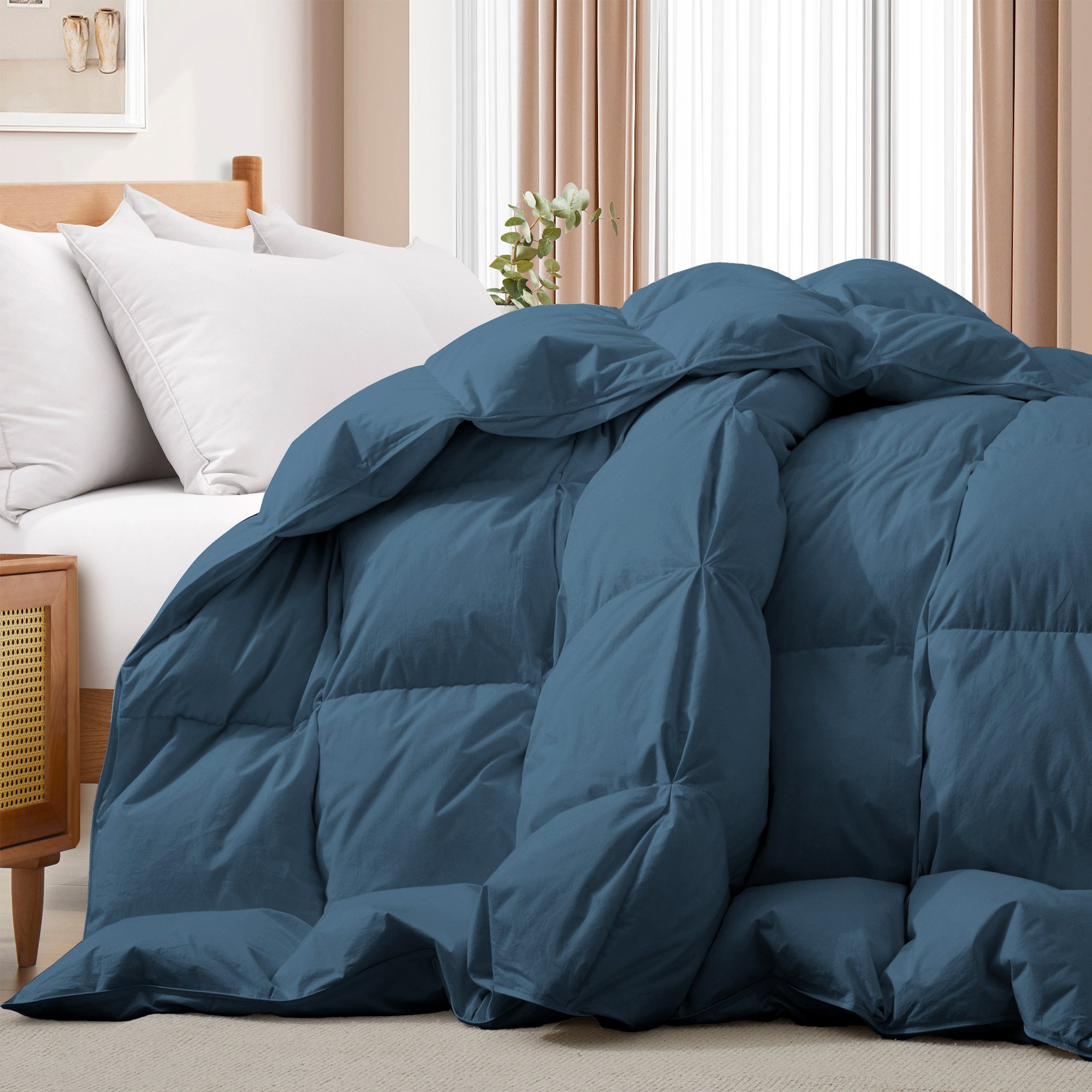 Sleep In Comfort: Pinch Pleat Cotton Goose Feather Comforter - Twin-68*90