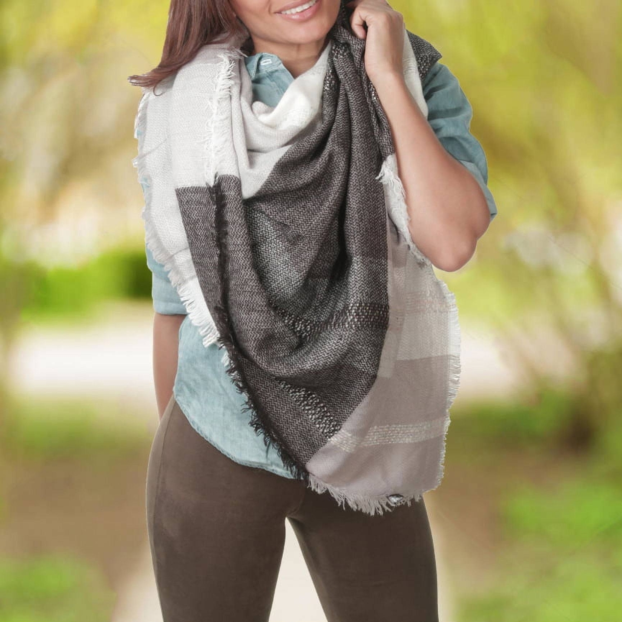 Women's Oversized Ultra-Soft Winter Warm Blanket Wrap Shawl Scarf