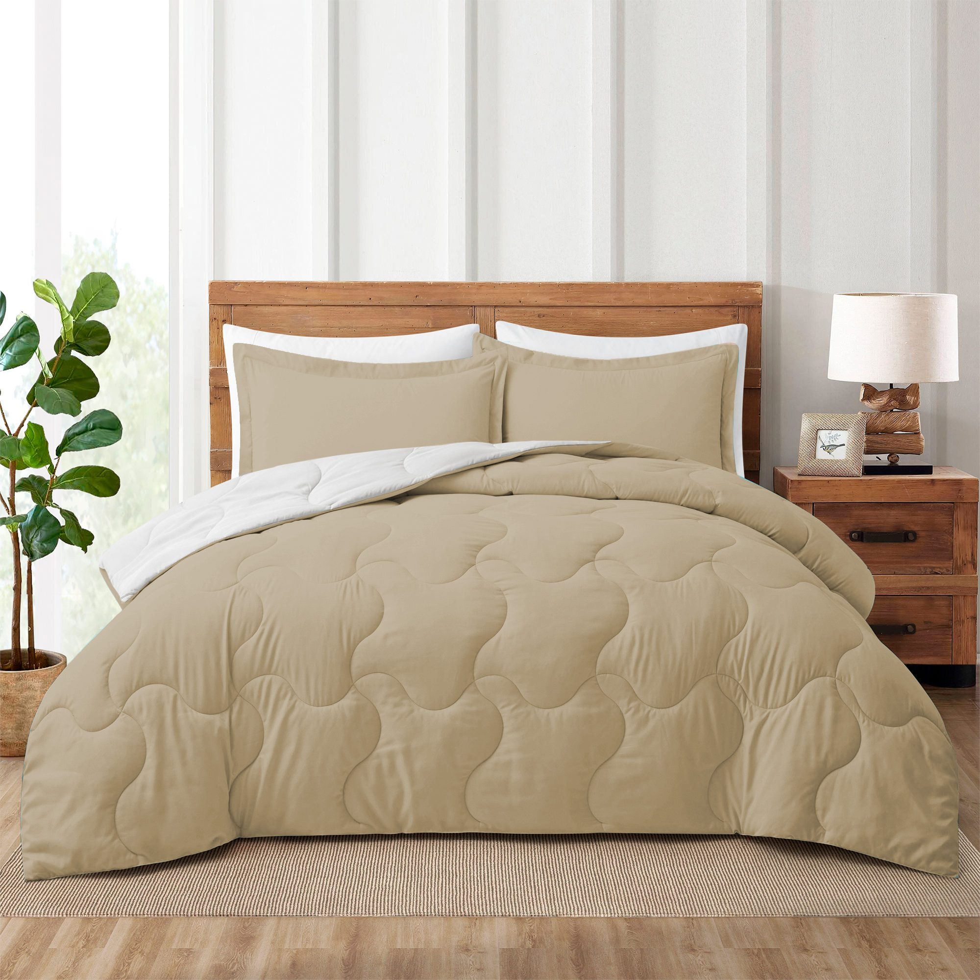 Luxury Reversible Down Alternative Machine Washable Comforter Set With Shams - King Size
