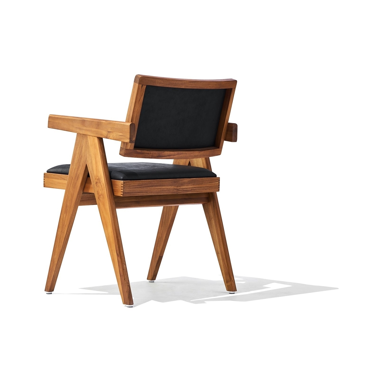 MaÃ¯a Dining Chair - Walnut & Black Leather