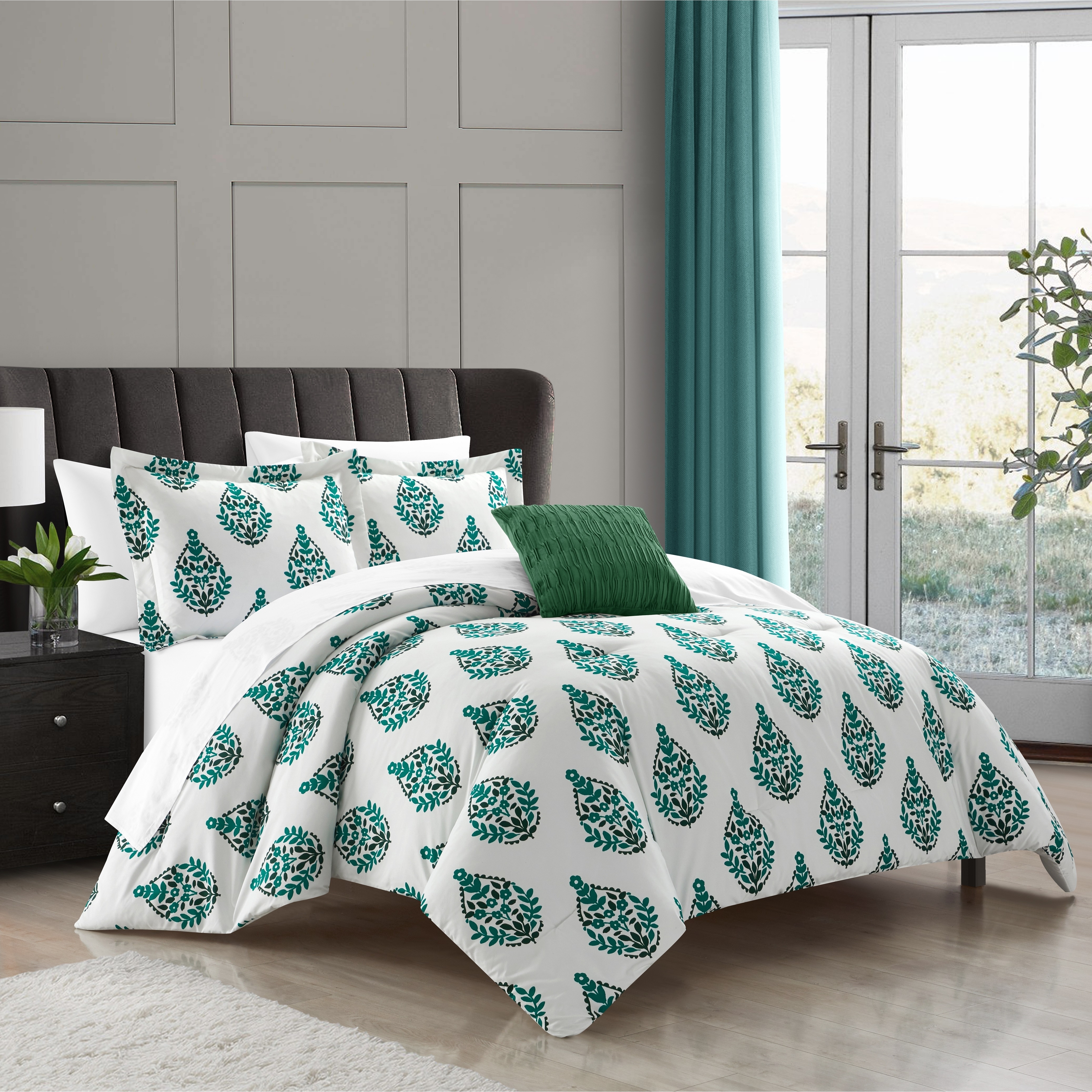 Clairessa 4 Or 3 Piece Comforter Set Floral Medallion Print Design Bedding - Green, King - 4 Piece
